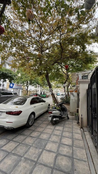 chính chủ bán nhà Vương Thừa Vũ 7 tầng thang máy, ô tô vào nhà, dòng tiền khủng