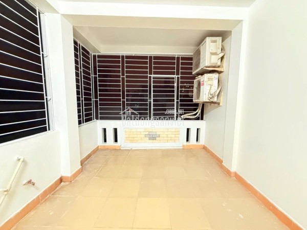 CĂN HỘ CC FLC COMPLEX -  FULL NỘI THẤT ĐẲNG CẤP 5*- TẦNG TRUNG – GẦN BẾN XE _70m²