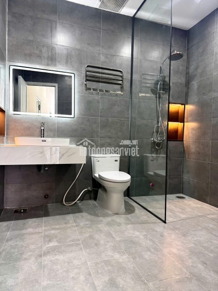 Nhà căn góc phường Tây Nha Trang  cách 23/10 50m đường ô tô tận nơi đối diện trường Mầm non Vĩnh