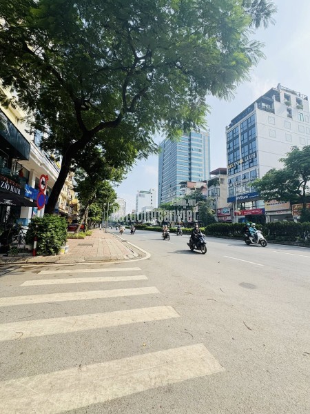 PHÂN LÔ QUÂN ĐỘI PHÚC ĐỒNG 40M2, 6T, MT5M, VỈA HÈ, KINH DOANH - NHỈNH 1X TỶ