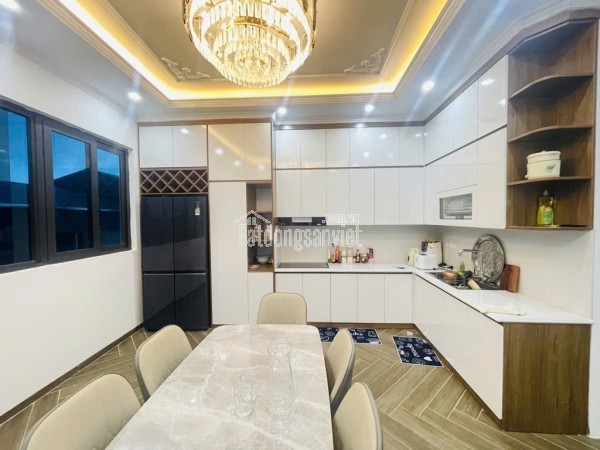 Bán Nhà Phân Lô Chuẩn Đẹp – Ô Tô Tiếp Cận Dễ Dàng – Khu Trục Lớn Tố Hữu – Inb/Zalo 0972 078 667