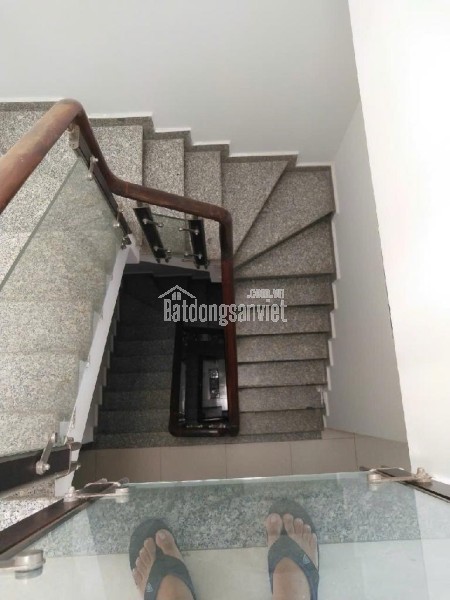 BÁN NHÀ QUẬN 10 – LÊ HỒNG PHONG – HẺM 4M THÔNG – 4 TẦNG – SÂN THƯỢNG – GIẾNG TRỜI – 33M² – 4PN –