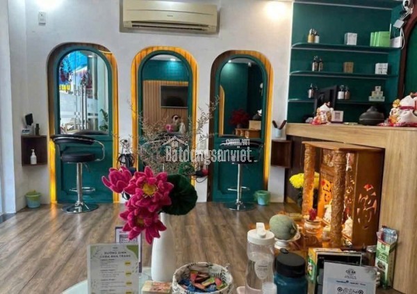 Bán gấp nhà mặt tiền Phạm Ngọc Thạch, Nha Trang - 7 Tầng Thang Máy - Cách biển 300m