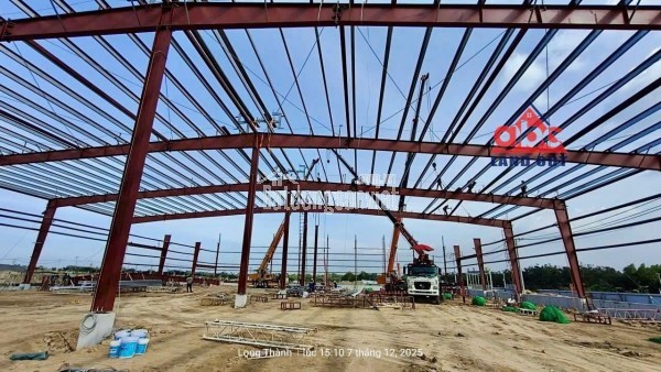 XTLT Nhà Xưởng sản xuất khung thép tiền chế, có sẵn cầu trục, trạm điện lớn