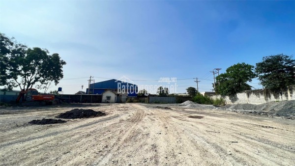 D431 Bán đất rộng gần 5000m2 QD SKC, khu vực đông nhà xưởng đang SX lâu dài