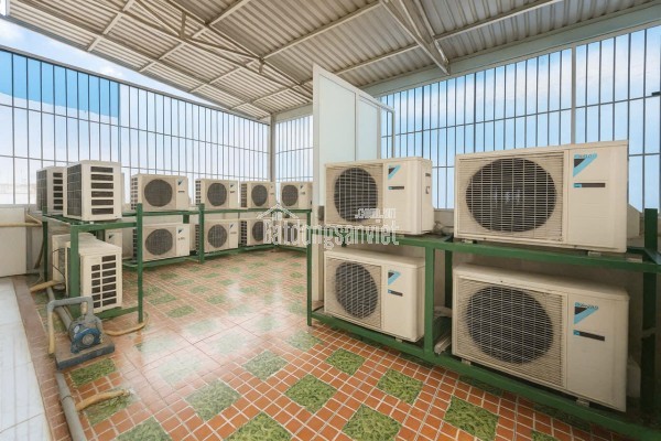 SIÊU PHẨM KHÁCH SẠN CAO CẤP – ĐƯỜNG 10M – GẦN NHÀ GA T3 – HẦM + 7 TẦNG – THU 2.6 TỶ/NĂM.