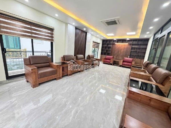 Bán nhà đẹp Mặt Phố Hoàng Như Tiếp- Lô Góc - Kinh Doanh- Via he 100m5 tầng nhỉnh 49 tỷ