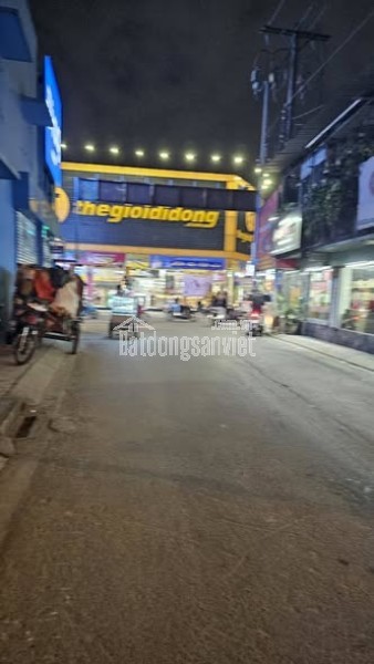 Nhà MT Đường Trần Văn Quang Phường 10 Quận Tân Bình Cũ.