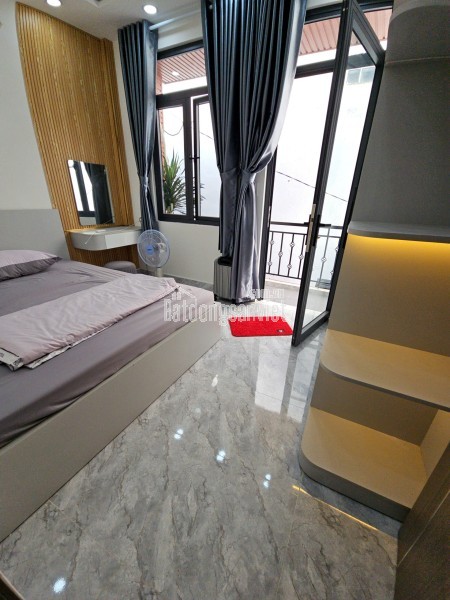 BÁN NHÀ SÁT MẶT TIỀN LÂM VĂN BỀN TÂN QUY Q7 
XE HƠI NGAY NHÀ CÓ 8 TỶ