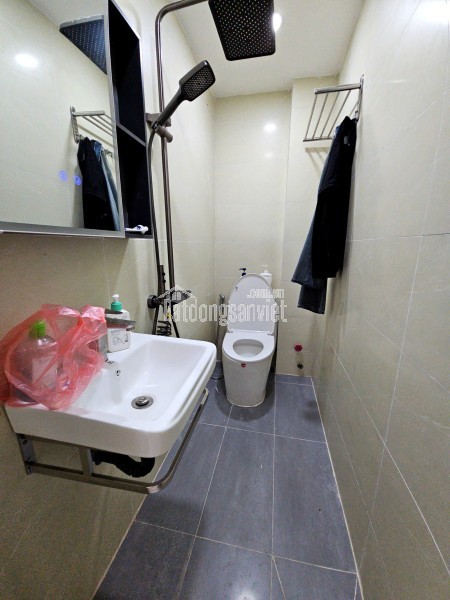 BÁN NHÀ SÁT MẶT TIỀN LÂM VĂN BỀN TÂN QUY Q7 
XE HƠI NGAY NHÀ CÓ 8 TỶ