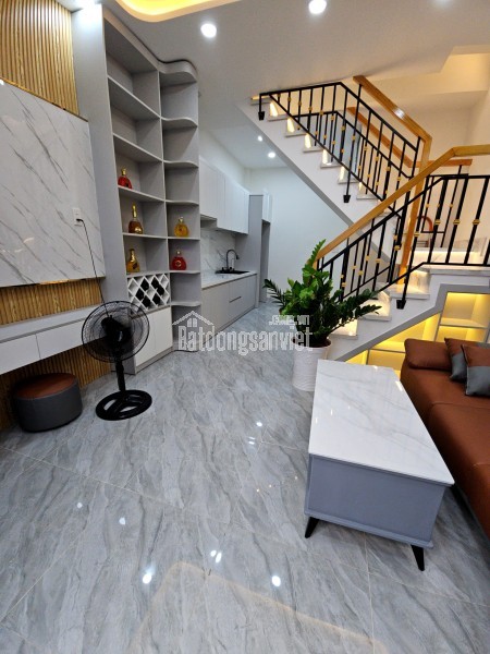 BÁN NHÀ SÁT MẶT TIỀN LÂM VĂN BỀN TÂN QUY Q7 
XE HƠI NGAY NHÀ CÓ 8 TỶ