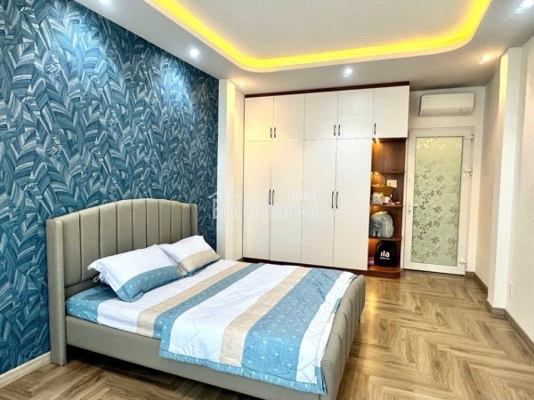 NHÀ SANG 6 TẦNG – HXH SÁT TRẦN VĂN QUANG – 8 PHÒNG – 7.98 TỶ