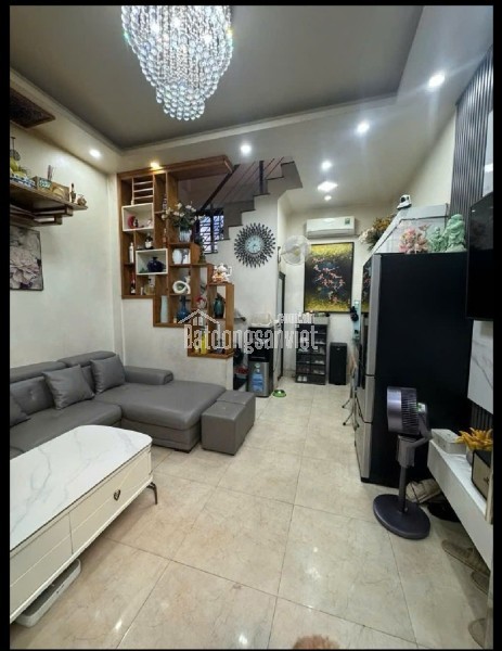 GIẢM CHÀO BÁN NHÀ LÔ GÓC .NGÕ  OTO TRÁNH , PHÂN LÔ HOÀNG HOA THÁM