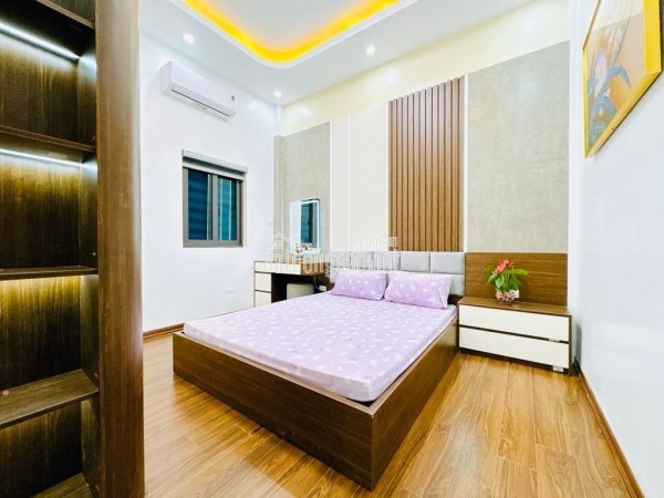 Bán nhà Trường Chinh, Đống Đa, Lô góc VF3 qua, kinh doanh, gần phố, 48m2, 14.96 tỷ(CTL)