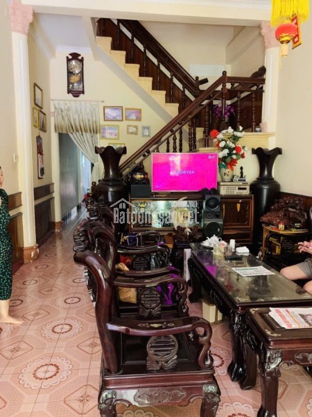 Cần Bán Nhà Mặt Tiền Tôn Thất Tùng -Bắc Nha Trang DT: 162m2 Giá bán: 24Tỷ có TL