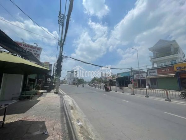 Bán nhà mặt tiền 4,3x33m giá 11,79 tỷ Đường Tô Ký