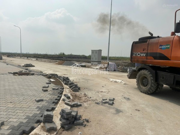 Bán gấp đất nền tại Đại lộ 830, Lương Hòa, Bến Lức, Long An, 2,3 tỷ, 90m2