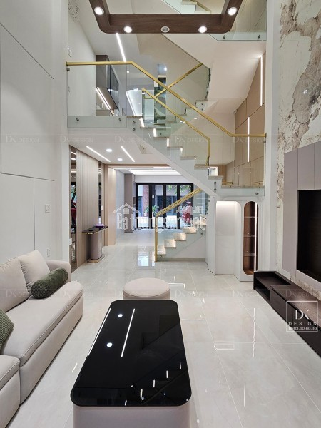 NHÀ LUNG LINH - CHỜ CHỦ XINH RƯỚC VỀ ĐÓN TẾT - NHÀ MỚI ĐẦY ĐỦ NỘI THẤT VÀO Ở NGAY