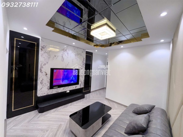 Bán căn hộ nhà tập thể đường Nguyễn Khoái, Hai Bà Trưng, cực đẹp, giá tốt nhất thị trường