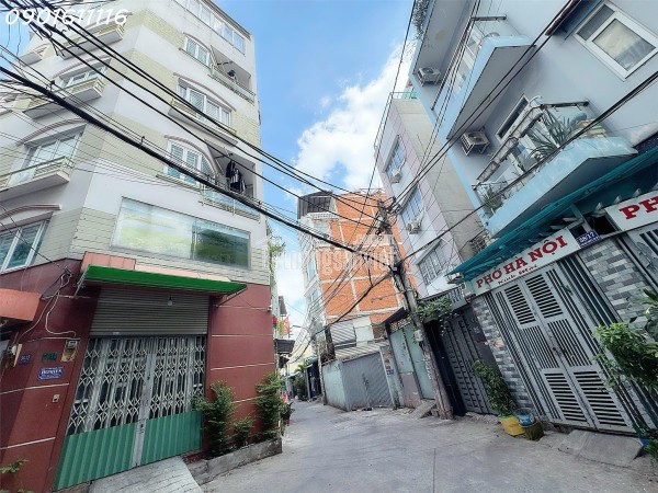 BÁN TÒA NHÀ 18 TẦNG GÓC 3 MẶT TIỀN KINH DOANH ĐƯỜNG BẾN VÂN ĐỒN QUẬN 4 - DOANH THU 2,8 TỶ/THÁNG