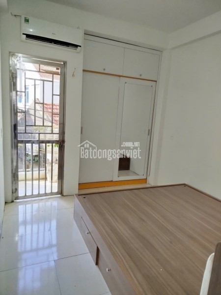 BÁN NHÀ ĐỨC GIANG – 32M² – DÂN XÂY 3 TẦNG - GIÁ 4.5 TỶ