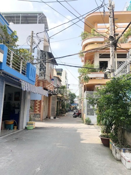 6.7 tỷ Nhà HXH tới nhà Hưng Phú P10Q8 full nội thất cao cấp