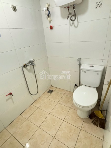 CHO THUÊ VĂN PHÒNG – KHO GIÁ RẺ TẠI LẠC LONG QUÂN, HÀ NỘI