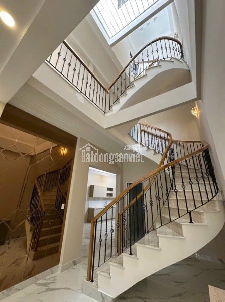 BÁN SIÊU PHẨM - MUA 1 ĐƯỢC 2 - CĂN GÓC 3 MẶT TIỀN HXH Đ. VÕ VĂN KIỆT & TRẦN HƯNG ĐẠO, QUẬN 1 - 71M2