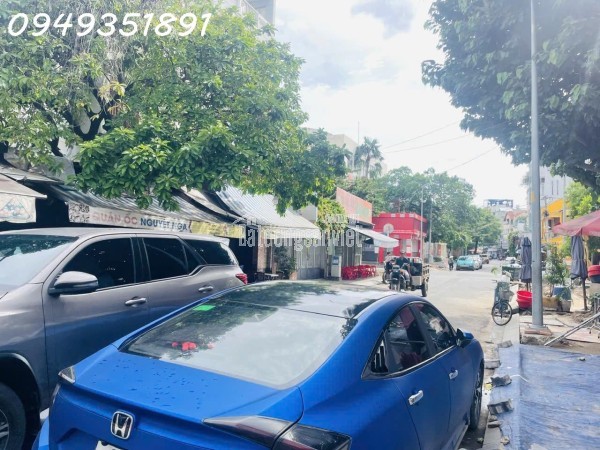 🌟 ĐẤT HXH PHÚ NHUẬN 83M2 NGANG 4M SHR HOÀN CÔNG ĐỦ GIÁ 10Tỷ 
LH 0949351891