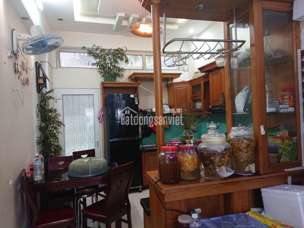 2 MT hẻm TT.Quận 10, 5 tầng đúc ở ngay, 51m2, chỉ 7.99 tỷ, ở cho thuê CHDV tốt