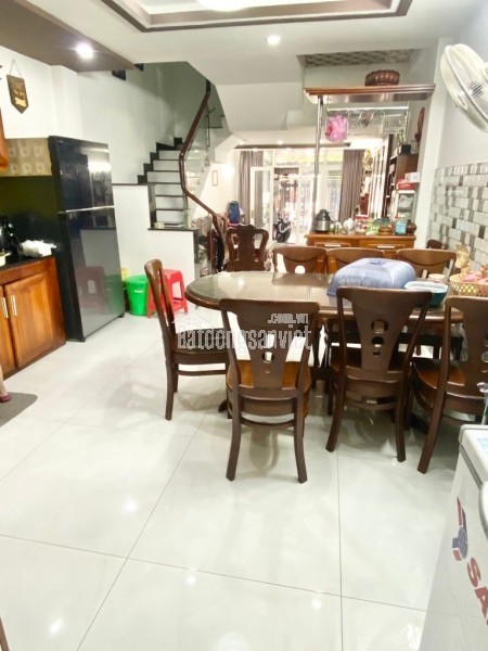 Nhà chính chủ gửi bán 1 sẹc Đ.số 30 HXT 93m2 5 tầng mới DT 20 triệu gần chợ hơn 9 tỷ