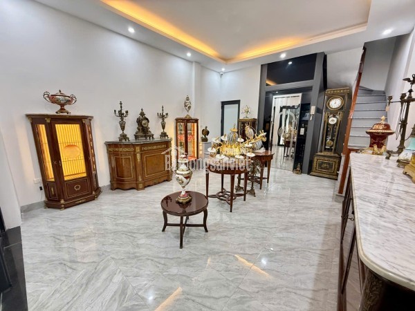 SIÊU HIẾM! BÁN NHÀ VẠN BẢO 34 M 5 TẦNG THANG MÁY MT 4.6M Ô TÔ TRÁNH KHU VIP GIÁ 25.5 TỶ 0336212066