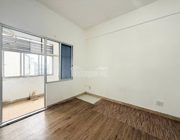 Nhà hẻm Lê Văn Sỹ - QUẬN 3 - 5.7 tỷ - 4 x 8 m