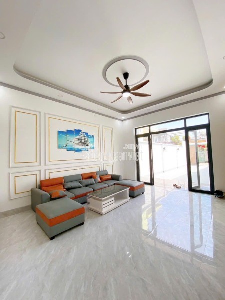 Chính chủ gửi bán căn nhà cấp 4 mới xây, tọa lạc sau Văn Miếu Trấn Biên, cách trung tâm Biên Hòa