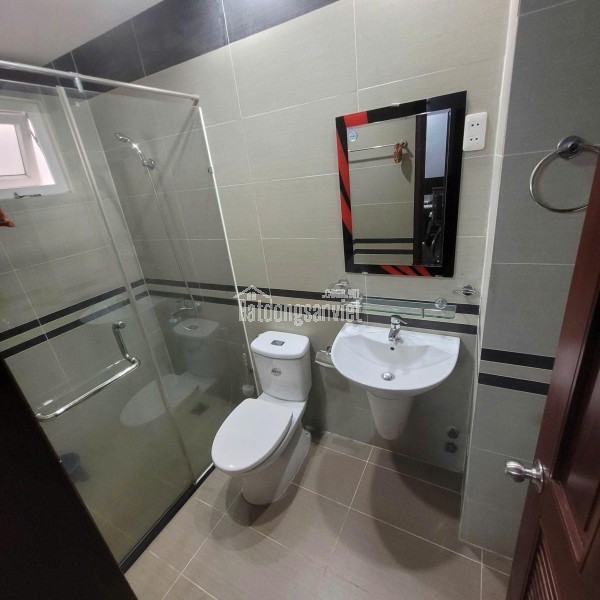 Cho thuê MB có chỗ ở lại, Bùi Đình Tuý, P.12, 85m2, 11tr