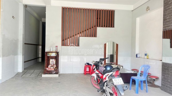 NP960 bán nhà kinh doanh Khách Sạn, Nhà Nghỉ, gần nhiều KCN lớn, dân cư đông đúc