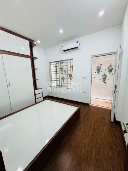 BÁN NHÀ NGUYỄN VĂN LINH – LONG BIÊN - Lô góc 2 mặt tiền – 46m2 – 6 tầng thang máy – Full nội thất