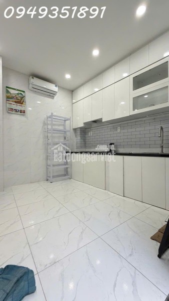 NHÀ ĐẸP - Ở LIỀN - PHẠM VĂN HAI - GIÁP CÁCH MẠNG THÁNG 8 - 3TẦNG - 4PN - 6TỶ - LH 0949351891