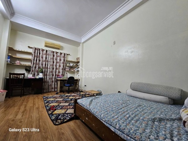 Bán nhà mặt phố Lãn Ông, 75m2, 3 tầng, mặt tiền rộng 4.7m, 52.5 tỷ, kinh doanh đỉnh