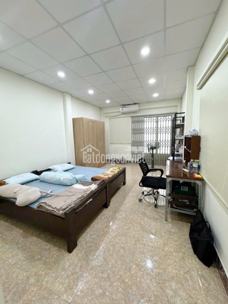 Nhà 4*14m vị trí đẹp HXH Dạ Nam P.Chánh Hưng