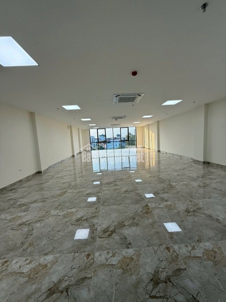 Chính chủ bán gấp Tập thể tầng 1 Thanh Xuân, xe con tránh, 37m, 2.75 Tỷ