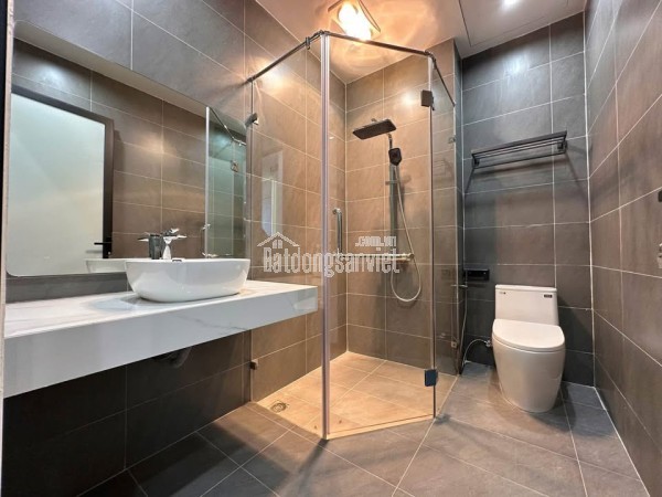 Chính chủ bán gấp Tập thể tầng 1 Thanh Xuân, xe con tránh, 37m, 2.75 Tỷ