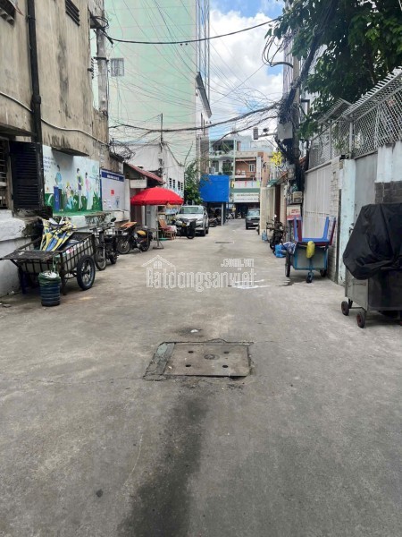 Bán nhà 72/19 Huỳnh văn bánh p 15 Phú nhuận Giá : 2,6 tỉ có thương lượng