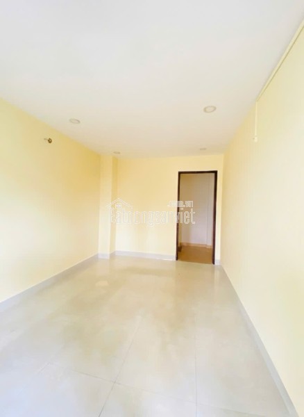 Mặt tiền Nguyễn Tri Phương – vị trí vàng Q10 – 4 tầng kiên cố - Giá 15.25 tỷ