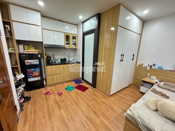 PHÂN LÔ VỈA HÈ - LÔ GÓC VIP - Ô TÔ TRÁNH - KHU VIP - TĐC TU HOÀNG - NHÀ ĐẸP LONG LANH - THANG MÁY