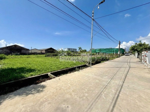 Bán phân  khu mặt biển nam định chỉ từ khoảng 800 triệu/lô kinh doanh