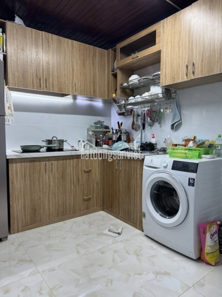 ► Nhà 2 mặt kiệt thẳng 25m ra MT Lê Duẩn, 57m2, gác lửng, nội thất gỗ Lim, nhỉnh 4 tỷ