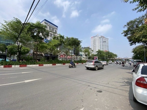 [Hiếm] bán nhà Văn Cao Thụy Khuê gần phố gần ô tô, 75m mặt tiền 5m, chỉ 16 tỷ