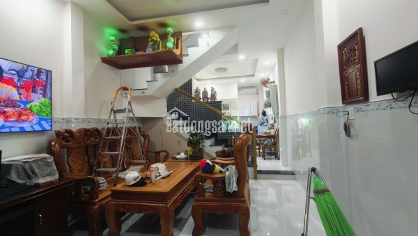 Bán nhà đường 109, Phước Long B, Q.9, Hồ Chí Minh, 4 tầng, 4PN, 3WC, diện tích 60m2, giá 6,69 tỷ,