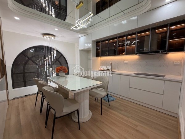 Bán nhà Trịnh Đình Cửu, Hoàng Mai, Phân lô, Vỉa hè, ô tô tránh, Kinh doanh, 33m2, 13.2 tỷ(CTL)